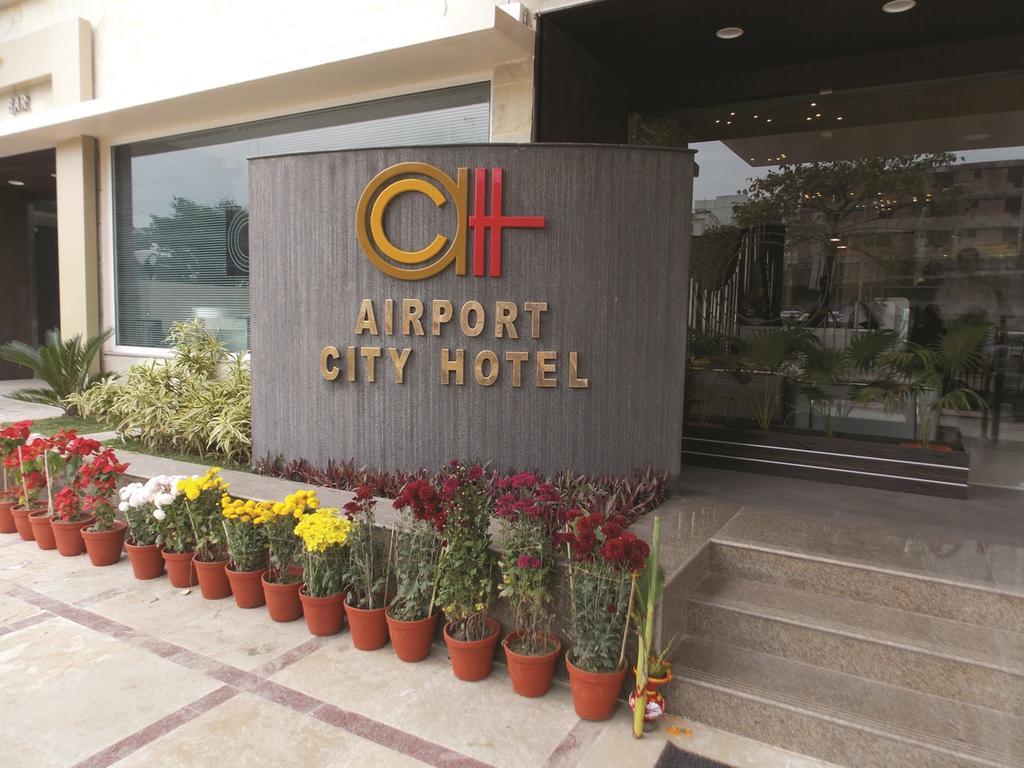 Airport City Hotel Kalküta Dış mekan fotoğraf